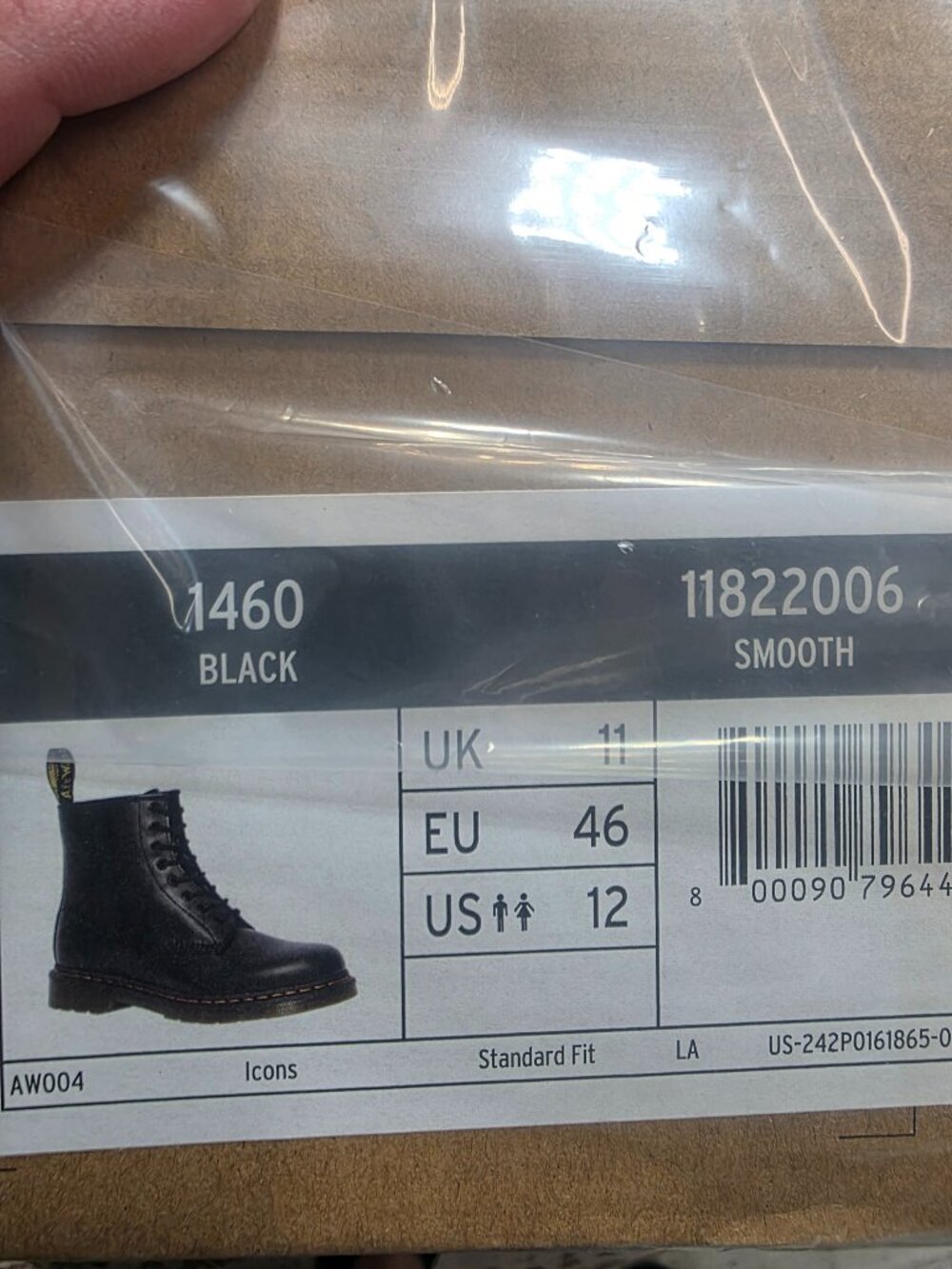 NIB Dr. Martens 1460 Black Smooth Leather Lace Up Boot Men's 12 /Women's 12